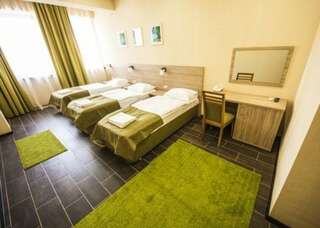 Гостиница Пеликан Краснодар Семейный стандартный номер - 1 чел.-1